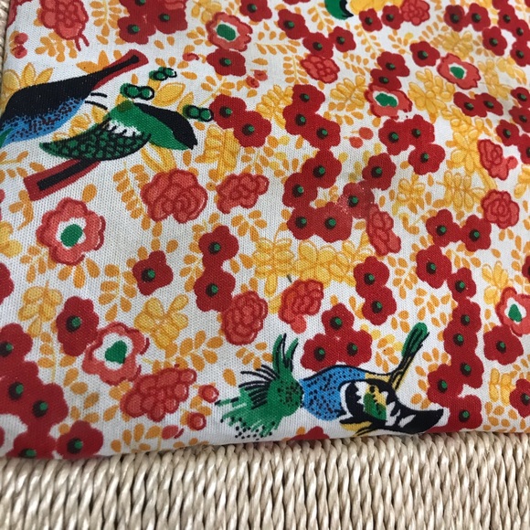 Vintage Birds & Floral Woven Wicker Sewing Basket - Picture 8 of 16